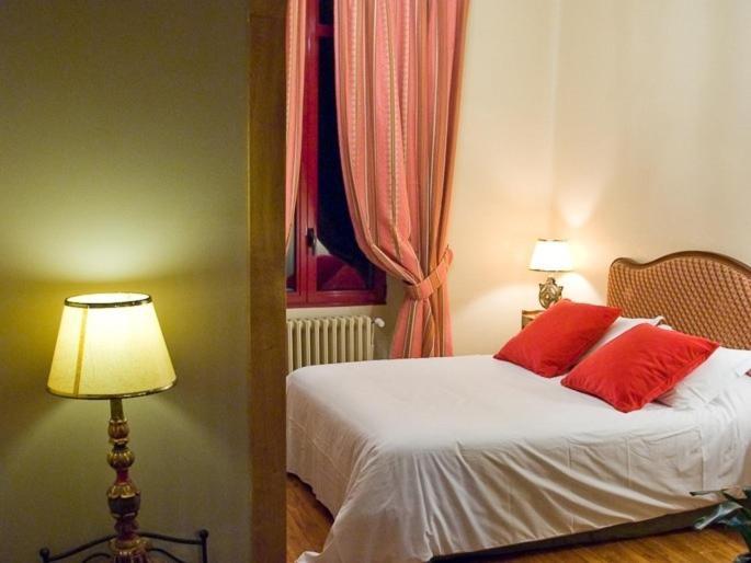 Manoir De La Malartrie Villa Vezac  Room photo